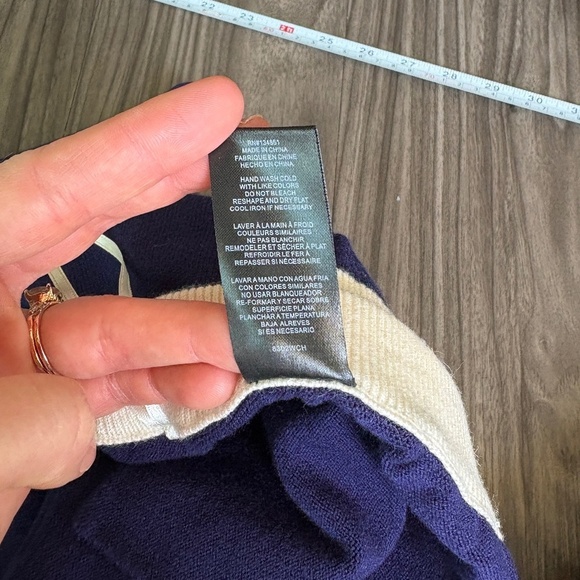 WAYF XS NWOT NAVY AND WHITE KNIT WIDE LEG PANTS - Picture 7 of 12